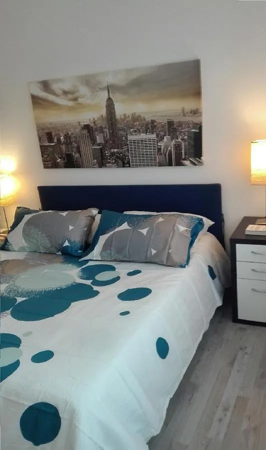 Nice Apartment In Milano, Close To Undergrond M3 Milan